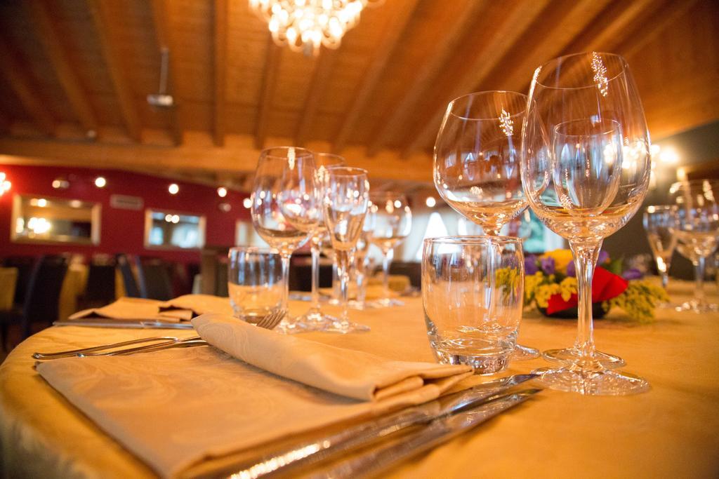 Hotel San Martino Darfo Boario Terme Экстерьер фото