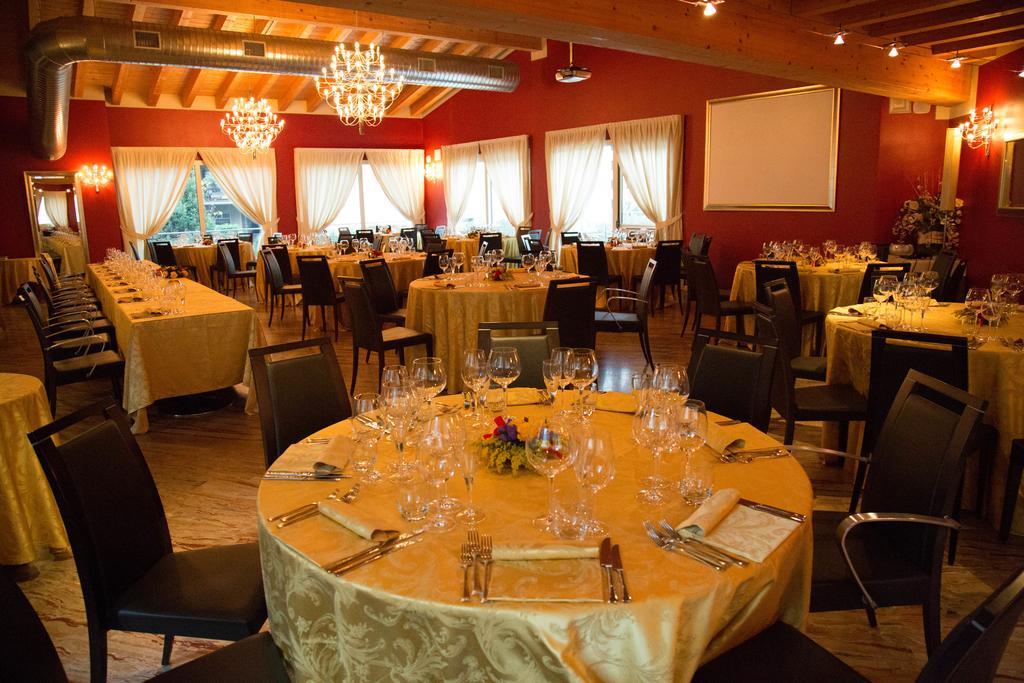 Hotel San Martino Darfo Boario Terme Экстерьер фото