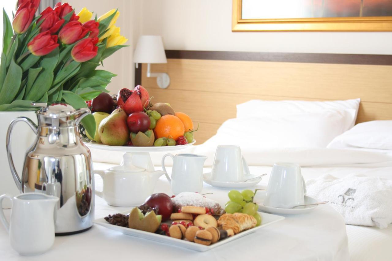 Hotel San Martino Darfo Boario Terme Экстерьер фото