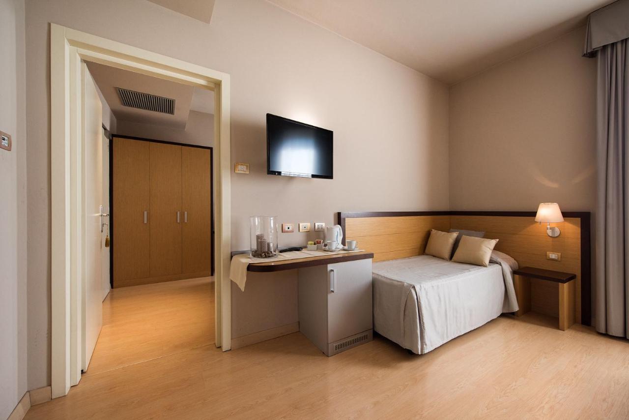 Hotel San Martino Darfo Boario Terme Экстерьер фото